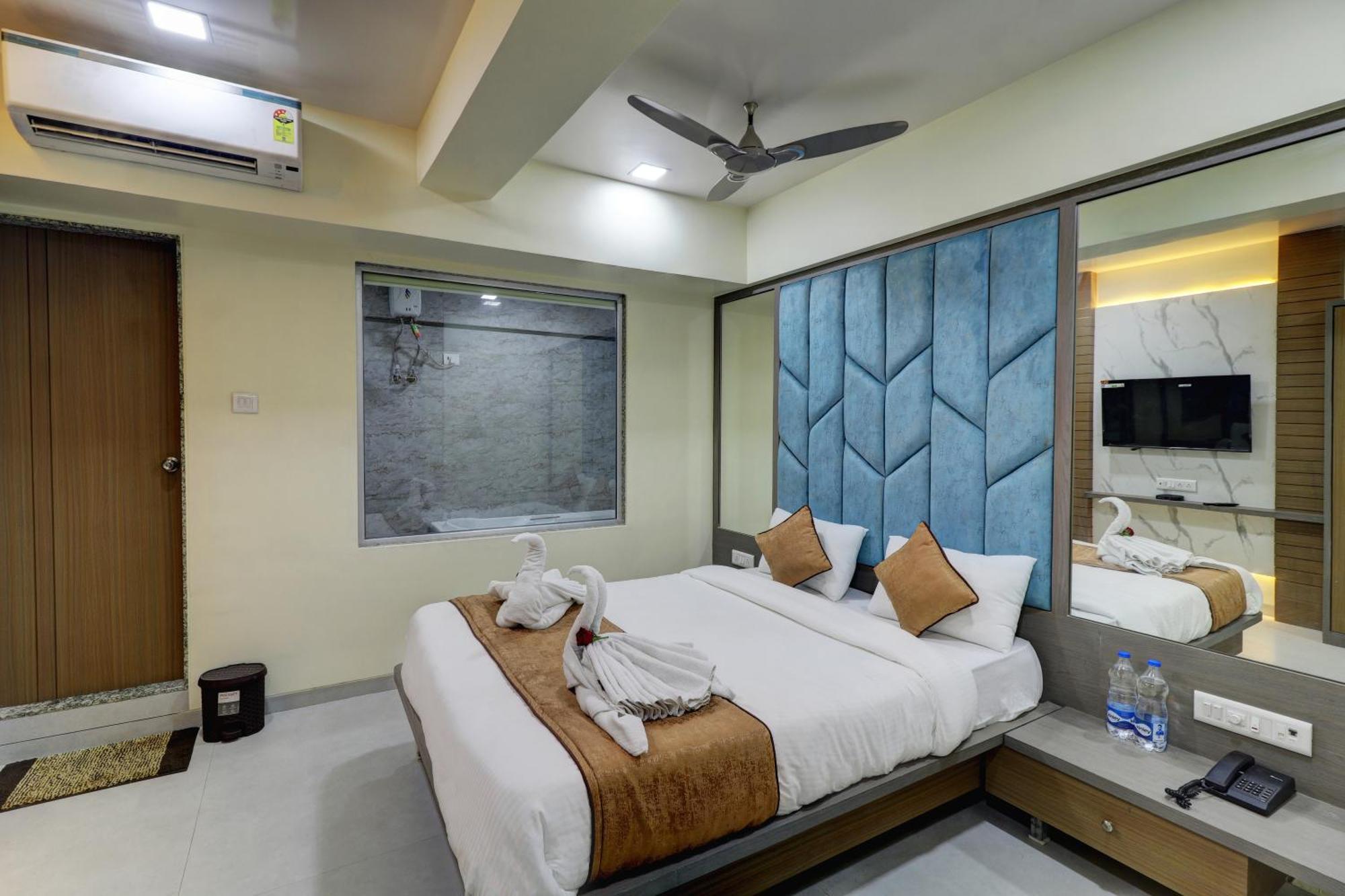 Hotel Shree Residency Lodging & Boarding Navi Mumbai Exterior photo