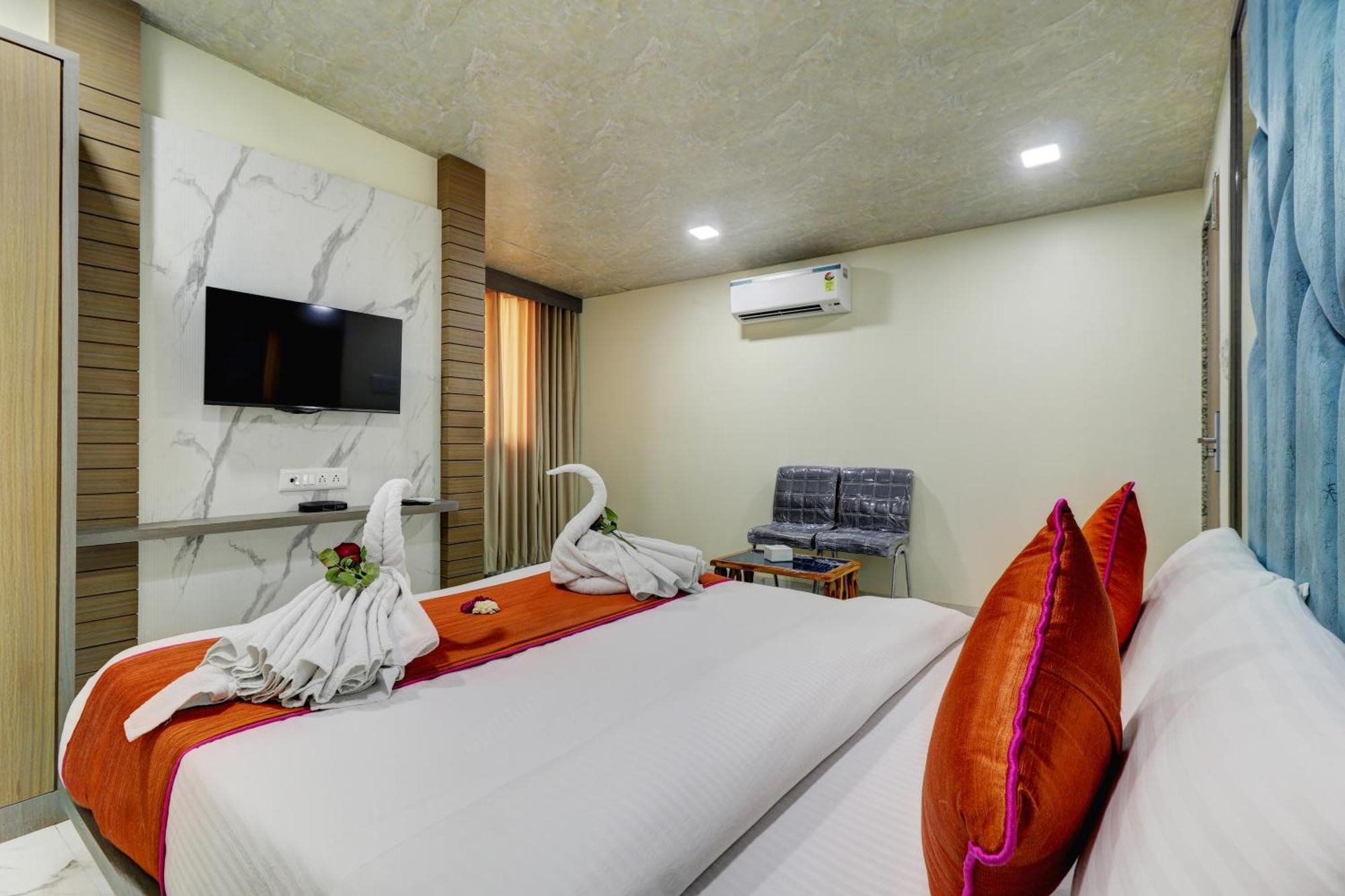 Hotel Shree Residency Lodging & Boarding Navi Mumbai Exterior photo