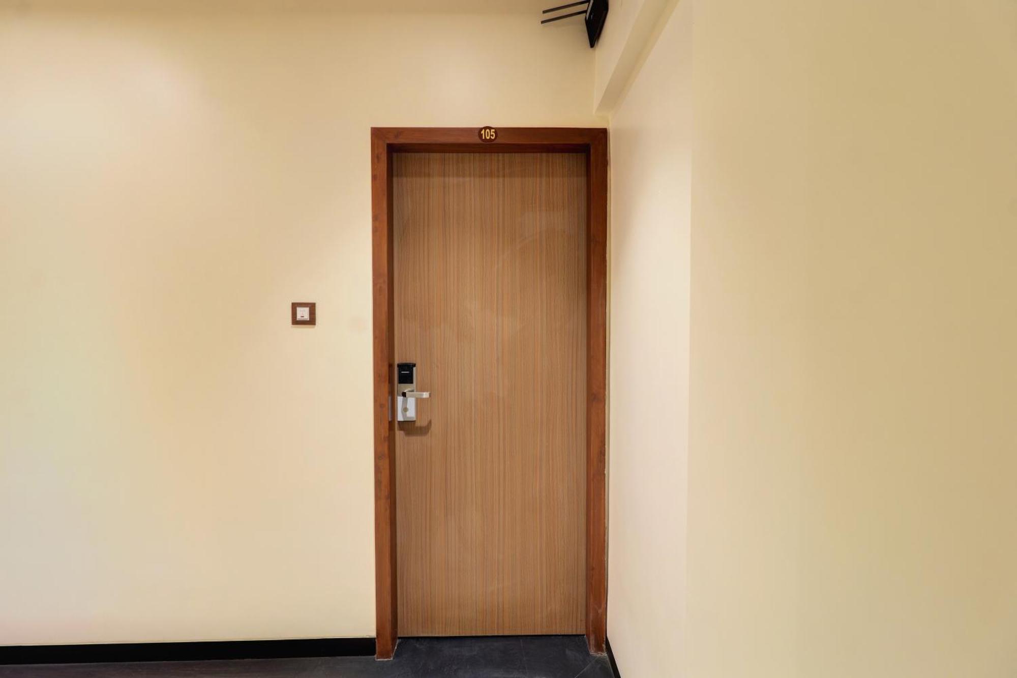 Hotel Shree Residency Lodging & Boarding Navi Mumbai Exterior photo