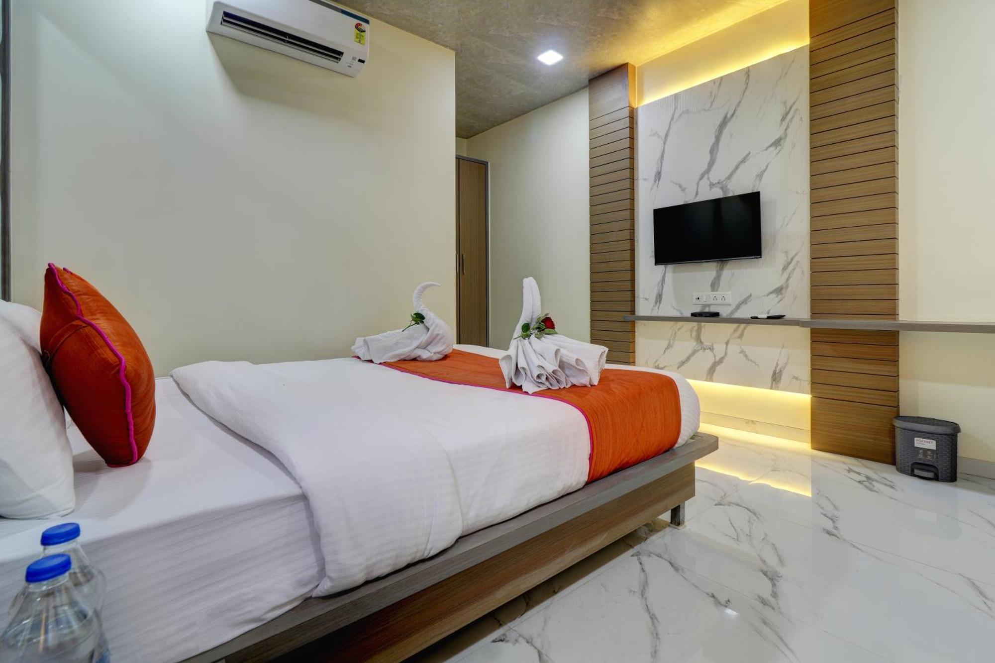 Hotel Shree Residency Lodging & Boarding Navi Mumbai Exterior photo