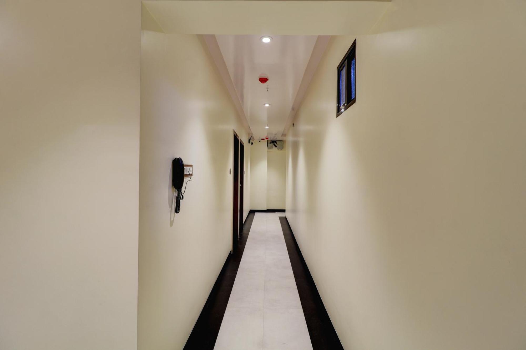 Hotel Shree Residency Lodging & Boarding Navi Mumbai Exterior photo