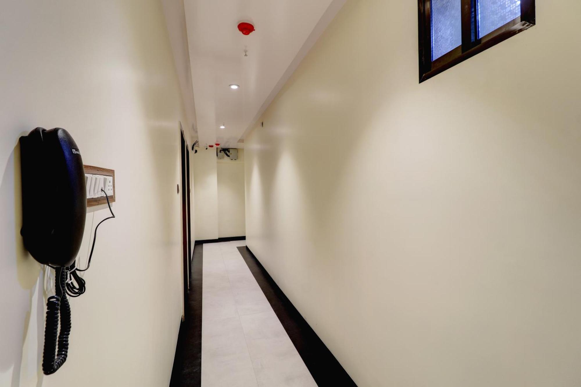Hotel Shree Residency Lodging & Boarding Navi Mumbai Exterior photo
