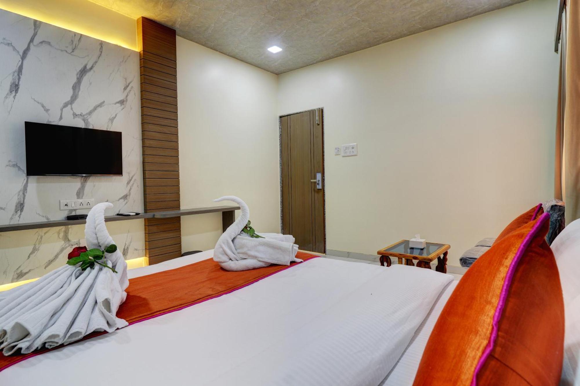 Hotel Shree Residency Lodging & Boarding Navi Mumbai Exterior photo
